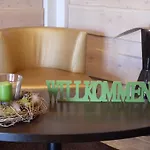 福瑞斯彻伍哈德酒店 3* 博克霍恩