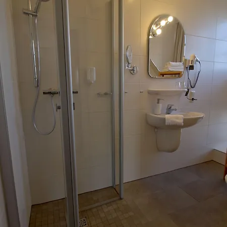 ホテル Friesische Wehde ボックホルン